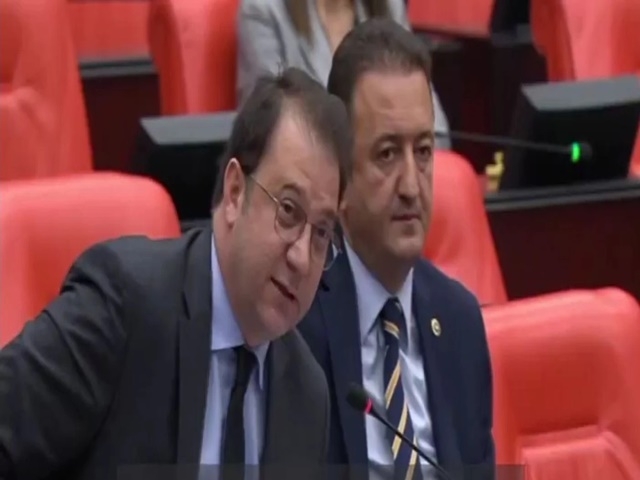 CHP Kars Milletvekili İnan Akgün Alp, Merkez Bankası Kars'tan gelecek paraya güvenmesin