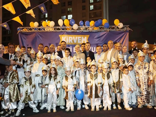 AK Parti Esenyurt'tan görkemli sünnet şöleni