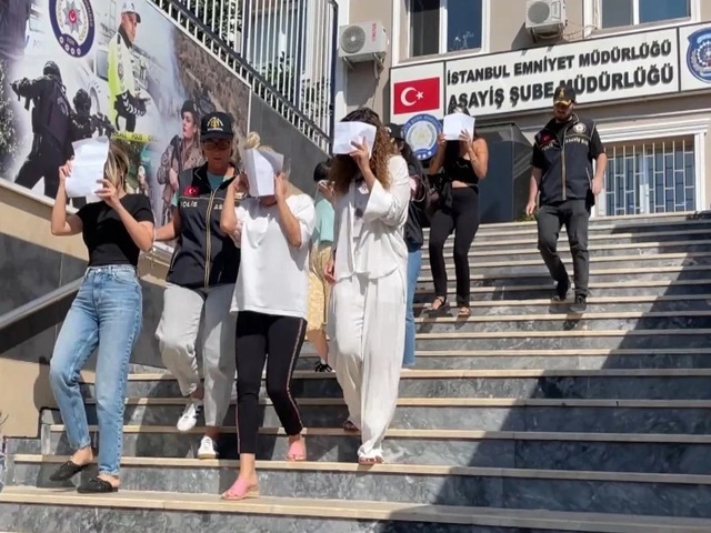 Esenyurt ve 10 İlçede fuhuş çetesine operasyon