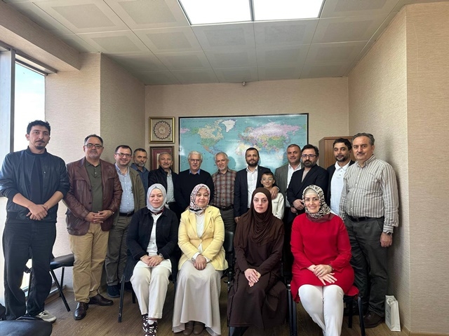 AKON Konfederasyonu Akademisyenlerle Kahvaltıda Buluştu