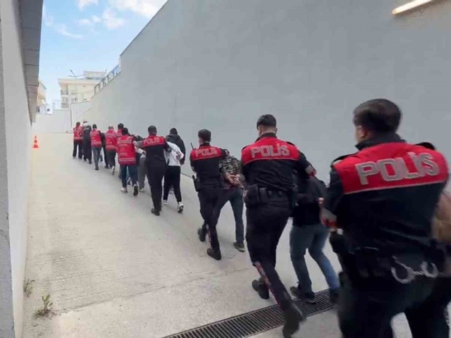 Tekirdağ’da Fuhuş Operasyonu: 11 Şüpheli Tutuklandı, 14 Kadın Kurtarıldı