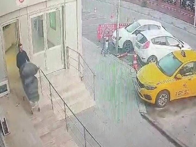 Büyükçekmece Adliyesi Soygununda Kritik Gelişme: 2 Firari Teslim Oldu