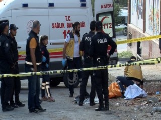 Esenyurt'ta inşaattan düşen işçi hayatını kaybetti