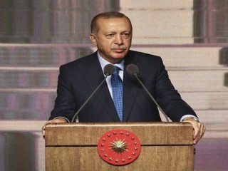 Cumhurbaşkanı Erdoğan'dan burs müjdesi