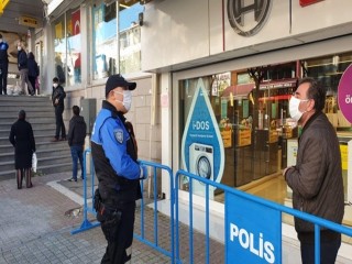 İstanbul Polisinden Esenyurt'ta dolandırıcılığa karşı uyarı ziyaretleri