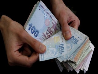 Fiyatlar yarı yarıya düştü