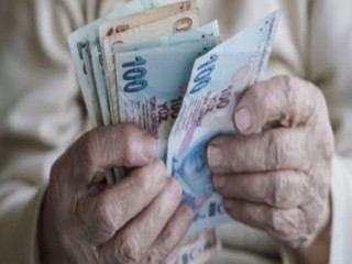 Emekli olamayanlara devlet maaş bağlıyor!