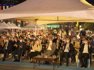 Esenyurt’ta 15 Temmuz Dualarla anıldı