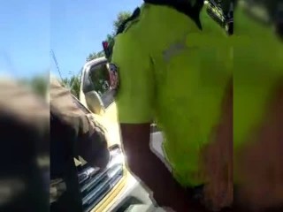 Esenyurt’ta Minibüs Şoförü Haksız Yazılan Cezaya İsyan Etti!