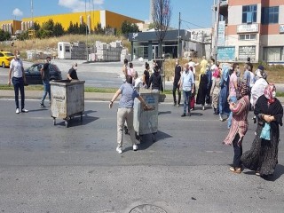 Esenyurt'ta yolu kapatıp protesto ettiler!