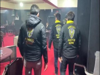 Esenyurt'ta canlı tombala baskını