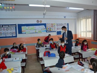 Esenyurt’ta yüz yüze eğitim başladı