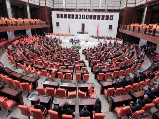 Kılıçdaroğlu ve 10 milletvekili hakkında hazırlanan fezlekeler TBMM'de
