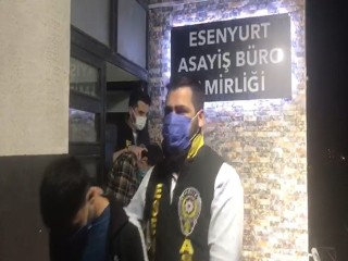 Esenyurt'ta kapkaç çetesi polis tarafından çökertildi