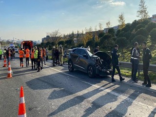 Esenyurt'ta feci kaza! Bir kadın öldü, anne ve çocuğu ağır yaralandı