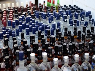 Esenyurt'ta bir kişi sahte içkiden hayatını kaybetti