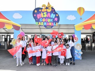 23 Nisan neşesi tüm Esenyurt’u sardı