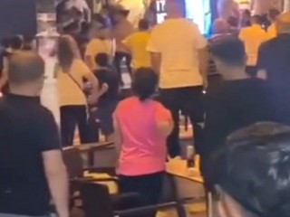 Avcılar'da esnaf kavgası caddeye taştı