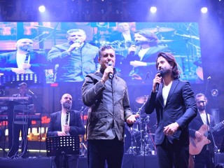 Koray Avcı'dan Esenyurt'ta unutulmaz konser