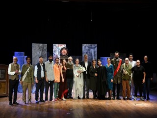 Esenyurt Belediye Tiyatrosu büyük alkış topladı