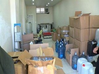 Esenyurt'ta sahte alkol operasyonu!