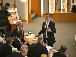 Esenyurt Belediyesi’nin talep ettiği ek bütçe Meclis'ten geçti