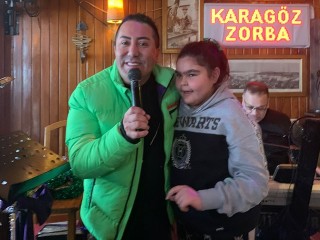 Özel çocuklar Murat Övünçle Doyasıya Eğlendi