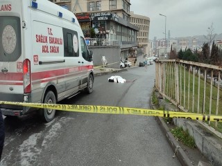 Esenyurt'ta acı olay! Minibüsün çarptığı genç kız hayatını kaybetti