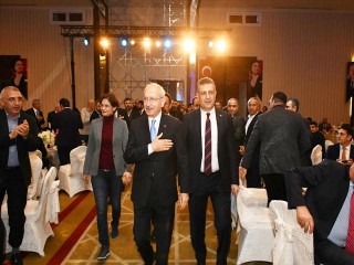 Kılıçdaroğlu Esenyurt’ta İş İnsanlarıyla Buluştu