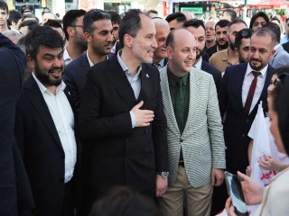 Fatih Erbakan’dan Esenyurt’ta ziyaret