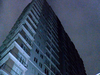 Esenyurt'ta 600 dairelik sitede elektrik krizi: Site sakinleri isyan etti