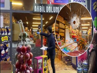 Esenyurt'ta markete silahlı saldırı; çok sayıda kurşun isabet etti