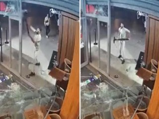 Esenyurt'ta restoran zincirinin şubesine saldırı