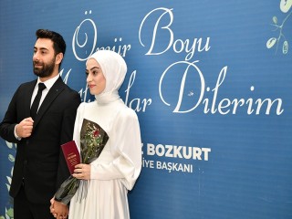 Esenyurt’ta çiftler sevgililer günü’nde evet dedi