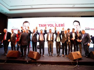 İmamoğlu’ndan Ahmet Özer’e destek: Canız, kanız, biriz, birlikteyiz