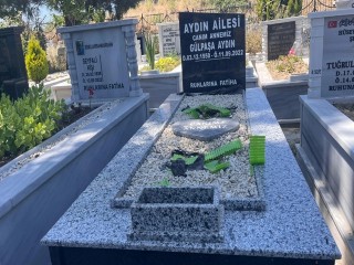 Esenyurt'ta Akılalmaz Olay! Bu Mezar 2,5 Yılda 20 Kez Tahrip Edildi