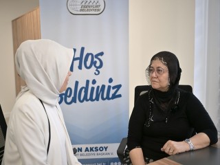Sokağa Atılan Dilber Teyze'ye Esenyurt Belediyesi Sahip Çıktı!