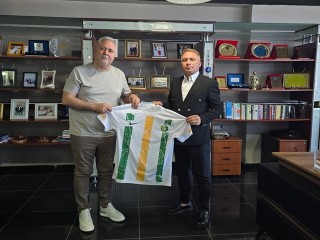 Yaşar Cızlak’tan Şanlıurfaspor'a maddi destek