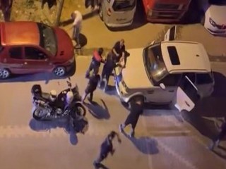 Esenyurt’ta Polise Yumruklu Saldırı!