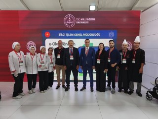 Dünyanın en büyük teknoloji festivali TEKNOFEST'te Esenyurt rüzgarı esti