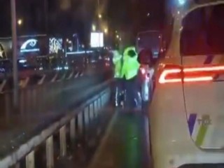 Esenyurt’ta aracını polisin üzerine süren sürücü tutuklandı