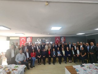 CHP Esenyurt’tan Muhtarlar Günü Buluşması: Demir ve Kuzgun’dan Dikkat Çeken Mesajlar