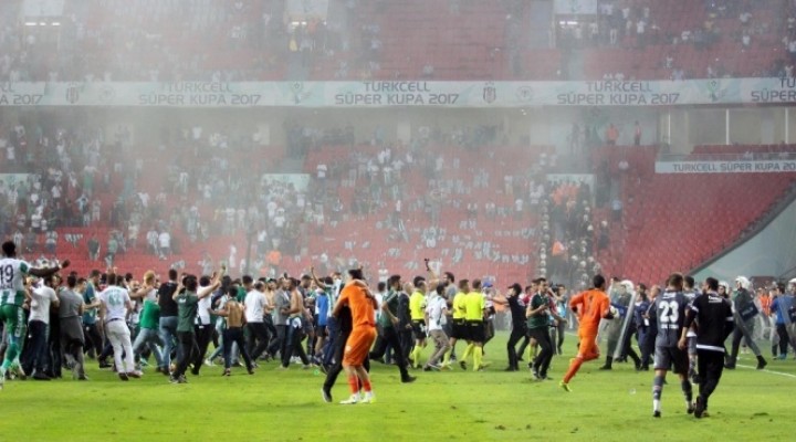 PFDK'dan Konyaspor'a 5, Beşiktaş'a 1 maç ceza