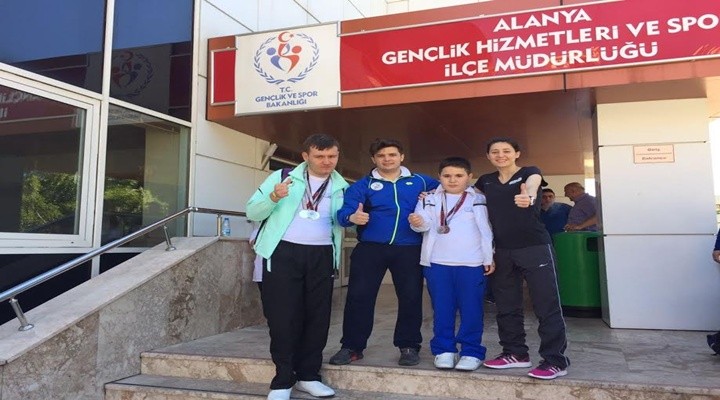 Özel Sporlar Kulübü ilk şampiyonadan başarı ile döndü