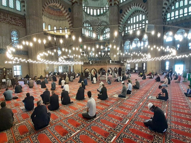 İşte İL İL Bayram Namazı Saatleri