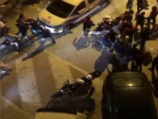 Esenyurt’ta park yeri kavgasında yumruklar havada uçuştu